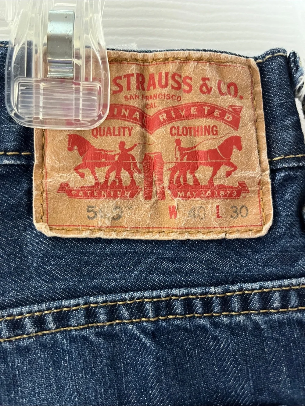 Levi's 569 Men's Medium Blue Loose Fit Straight Jeans